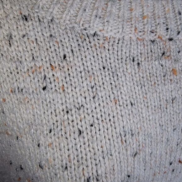 Lane Bryant speckled wide sleeve button sweater size 30/32 - Picture 3 of 4